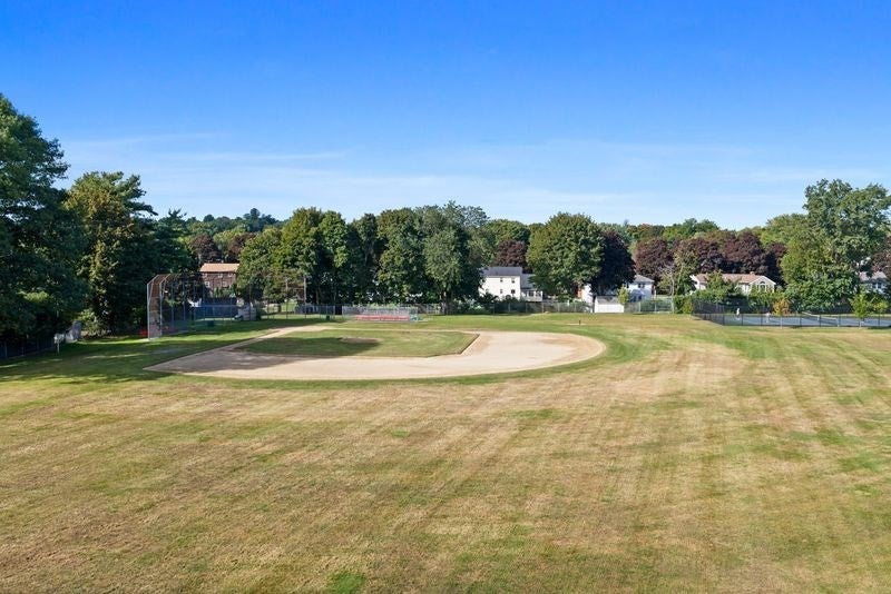 11 Sweetser Ave, Reading, MA Photo #34