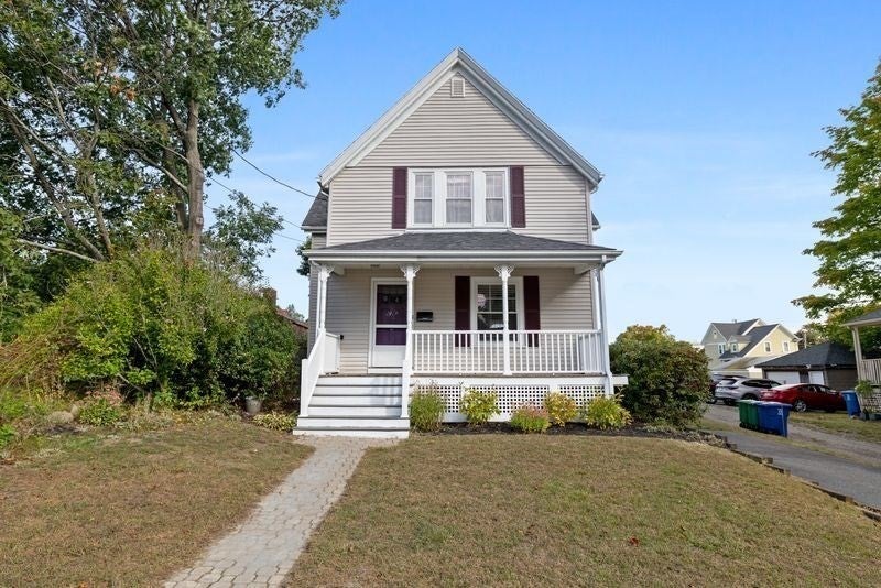 11 Sweetser Ave, Reading, MA Photo #3