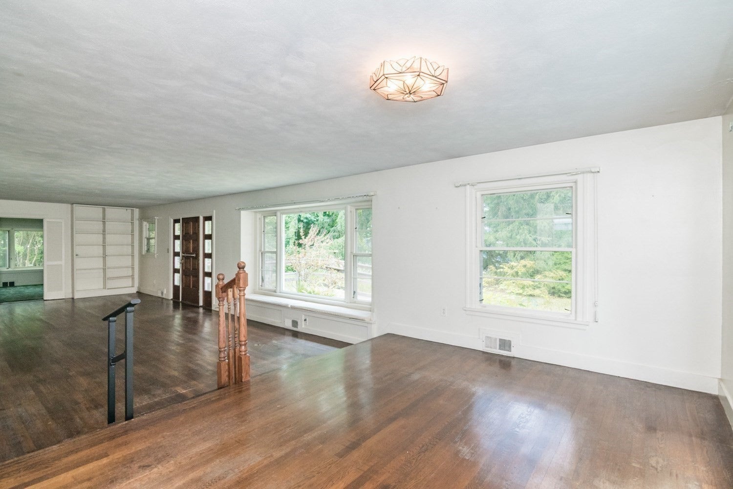 136 Lincoln Avenue, Amherst, MA, 136 Lincoln Avenue, Amherst, MA Photo #8