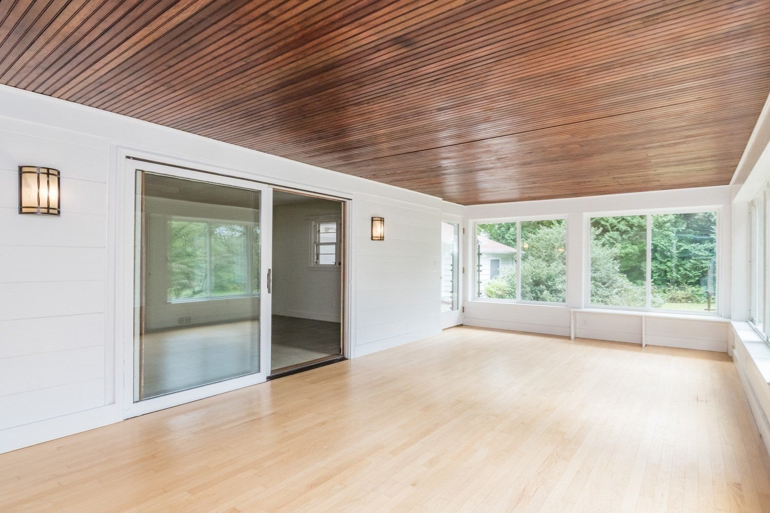 136 Lincoln Avenue, Amherst, MA, 136 Lincoln Avenue, Amherst, MA Photo #24