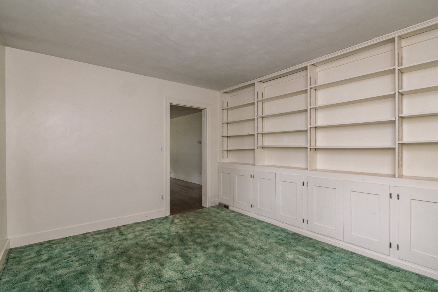 136 Lincoln Avenue, Amherst, MA, 136 Lincoln Avenue, Amherst, MA Photo #18