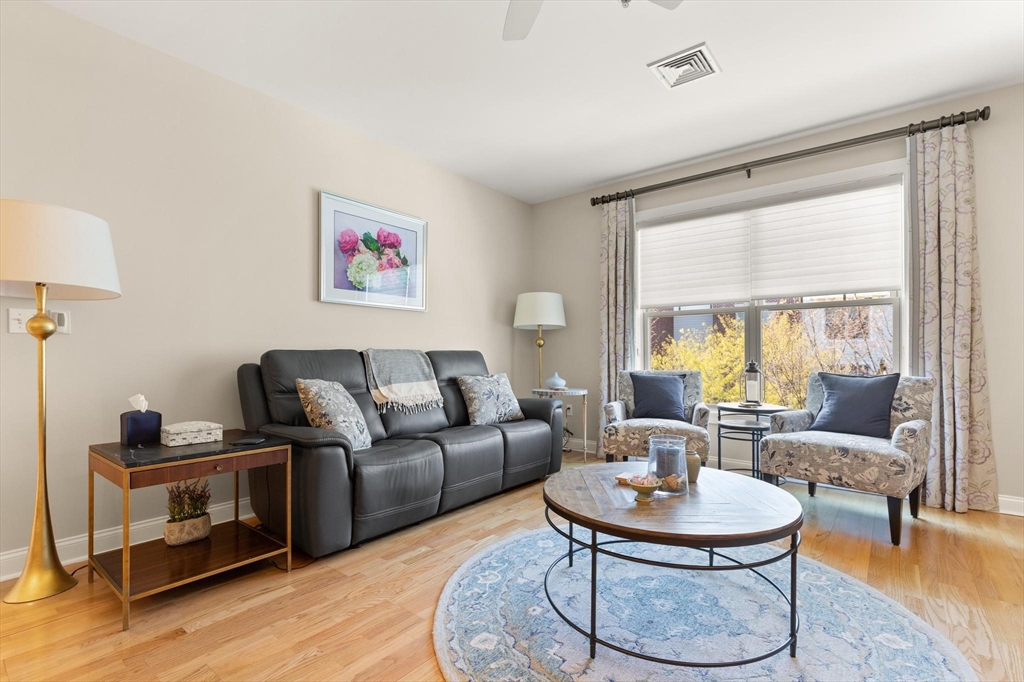 7 Ballister Street 428