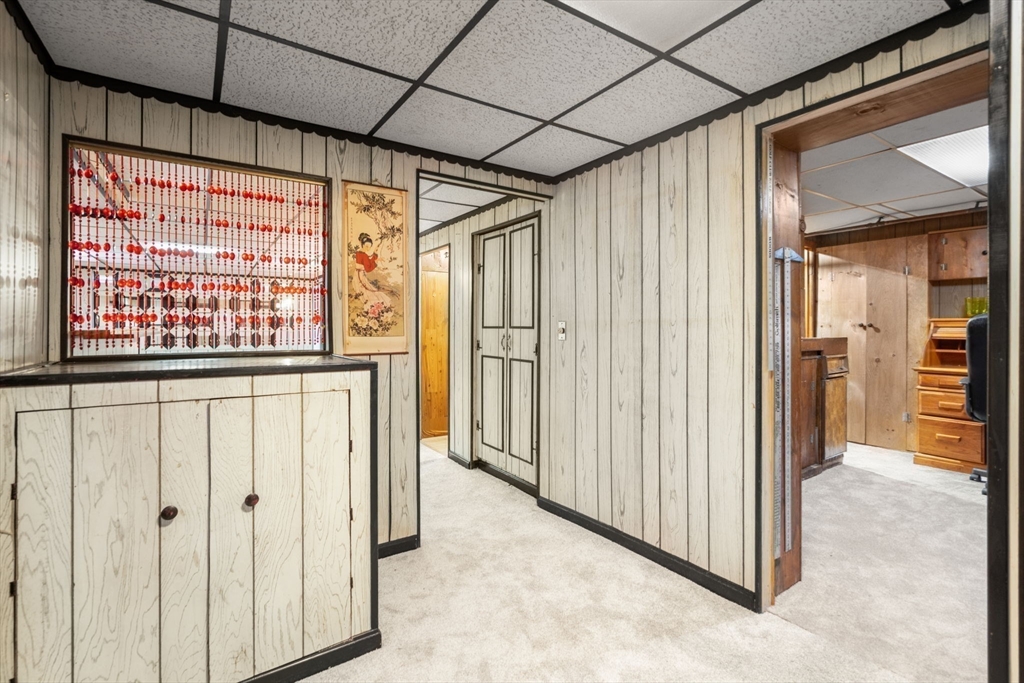 Westwood, Massachusetts 02090, United States, 3 Bedrooms Bedrooms, ,2 BathroomsBathrooms,Residential,Pending,119102