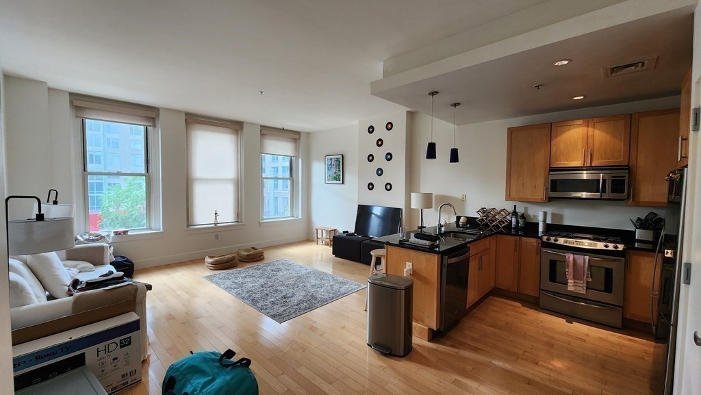 70 Lincoln St #L313, Boston, MA Photo #3