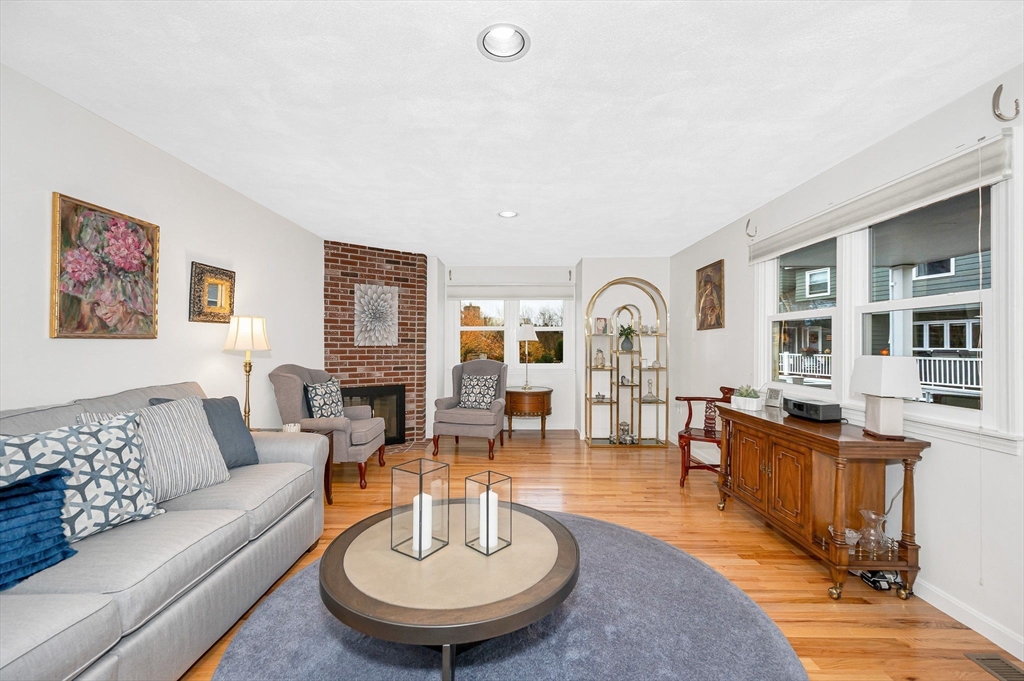 7 Carnation Circle C