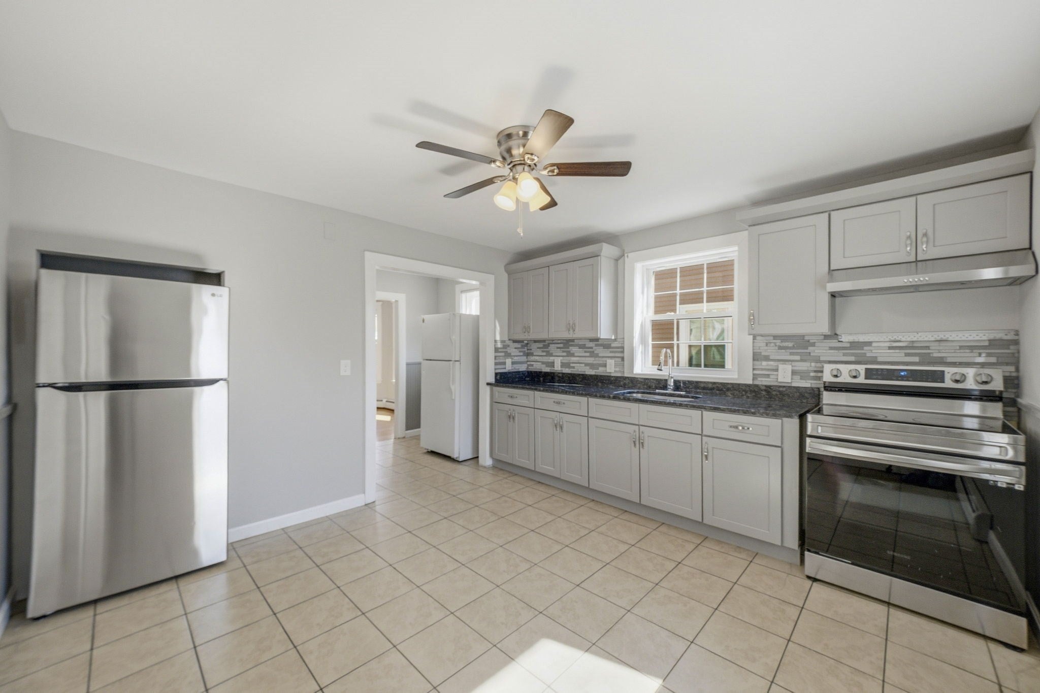 382 Eastern Ave, Lynn, MA, 382 Eastern Ave, Lynn, MA Photo #7
