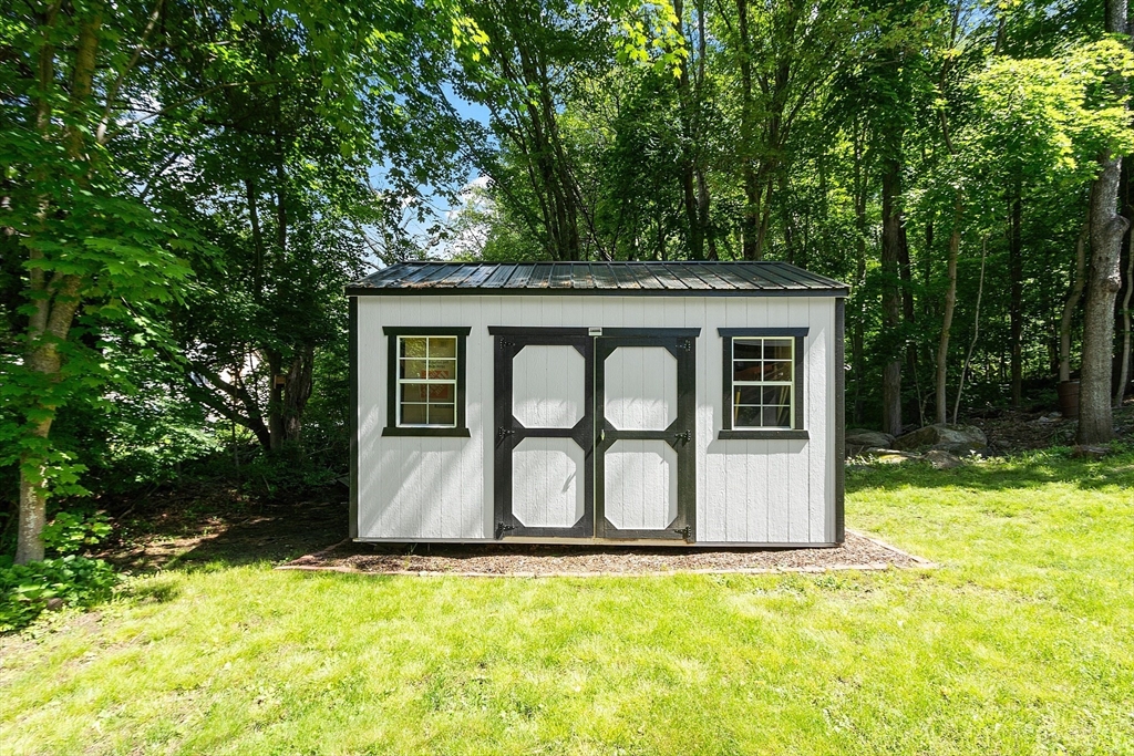 144 Anzio Rd