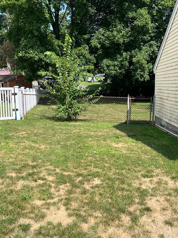 46 Cherry St, Newton, MA, 46 Cherry St, Newton, MA Photo #4