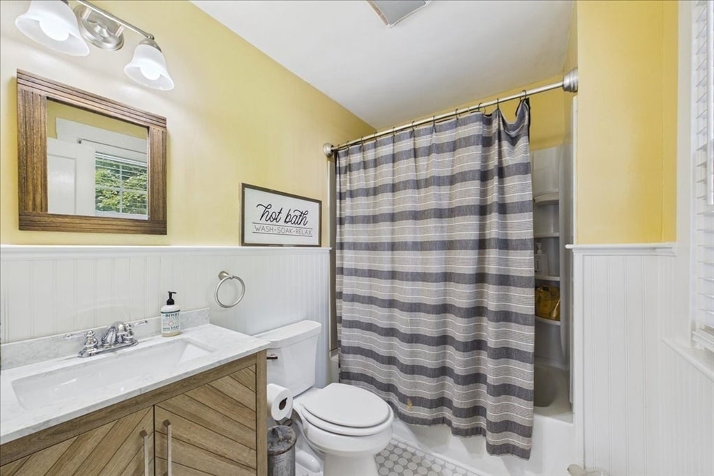 64 Camp Opechee RD, Barnstable, MA, 64 Camp Opechee RD, Barnstable, MA Photo #13