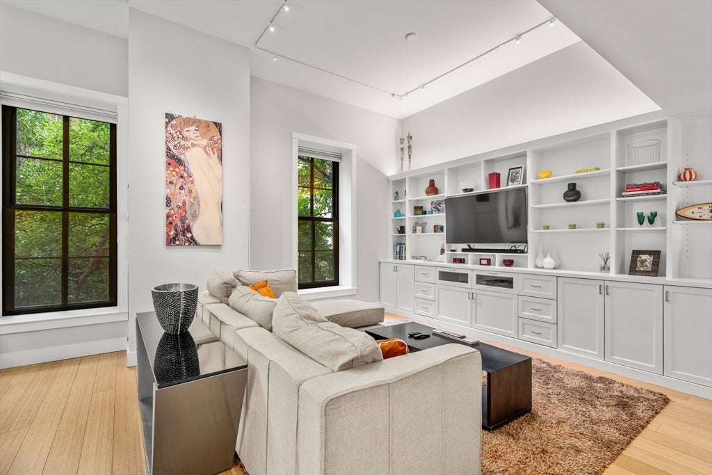 Photo of 21 Father Francis Gilday St, Boston, MA