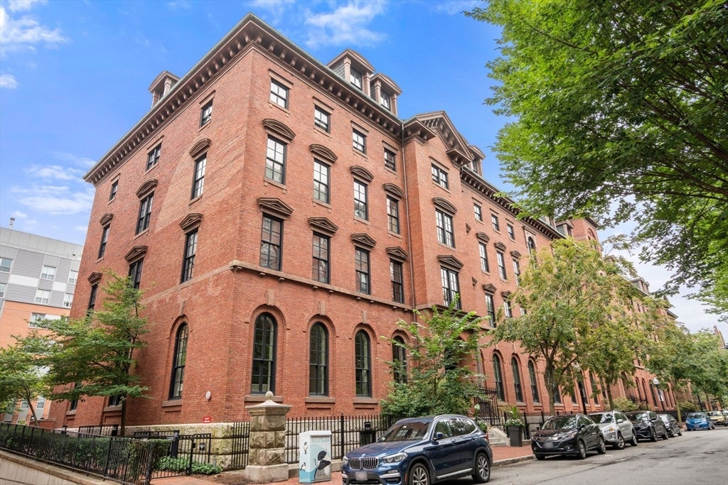 21 Father Francis Gilday St #102, Boston, MA Photo #13