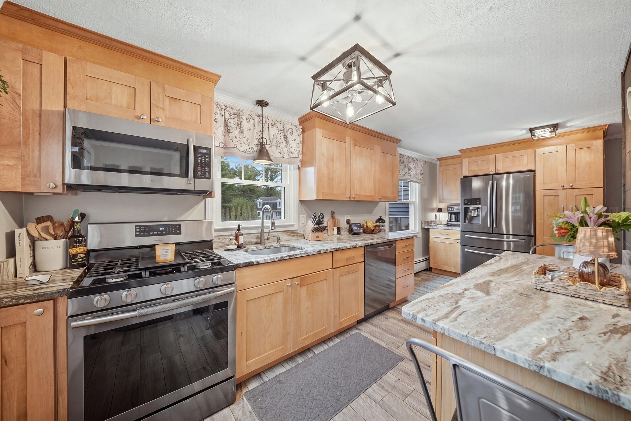 876 Chandler St, Tewksbury, MA, 876 Chandler St, Tewksbury, MA Photo #16