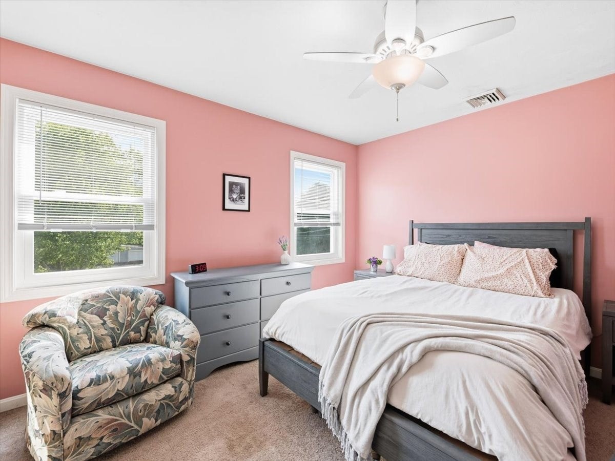 130 Winslow Avenue, Somerset, MA Photo #24