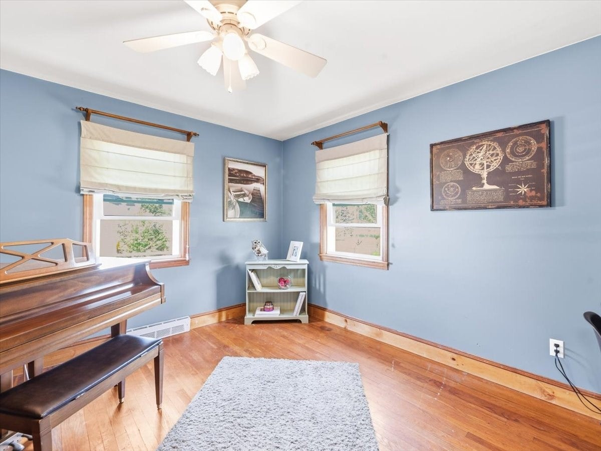 130 Winslow Avenue, Somerset, MA Photo #16