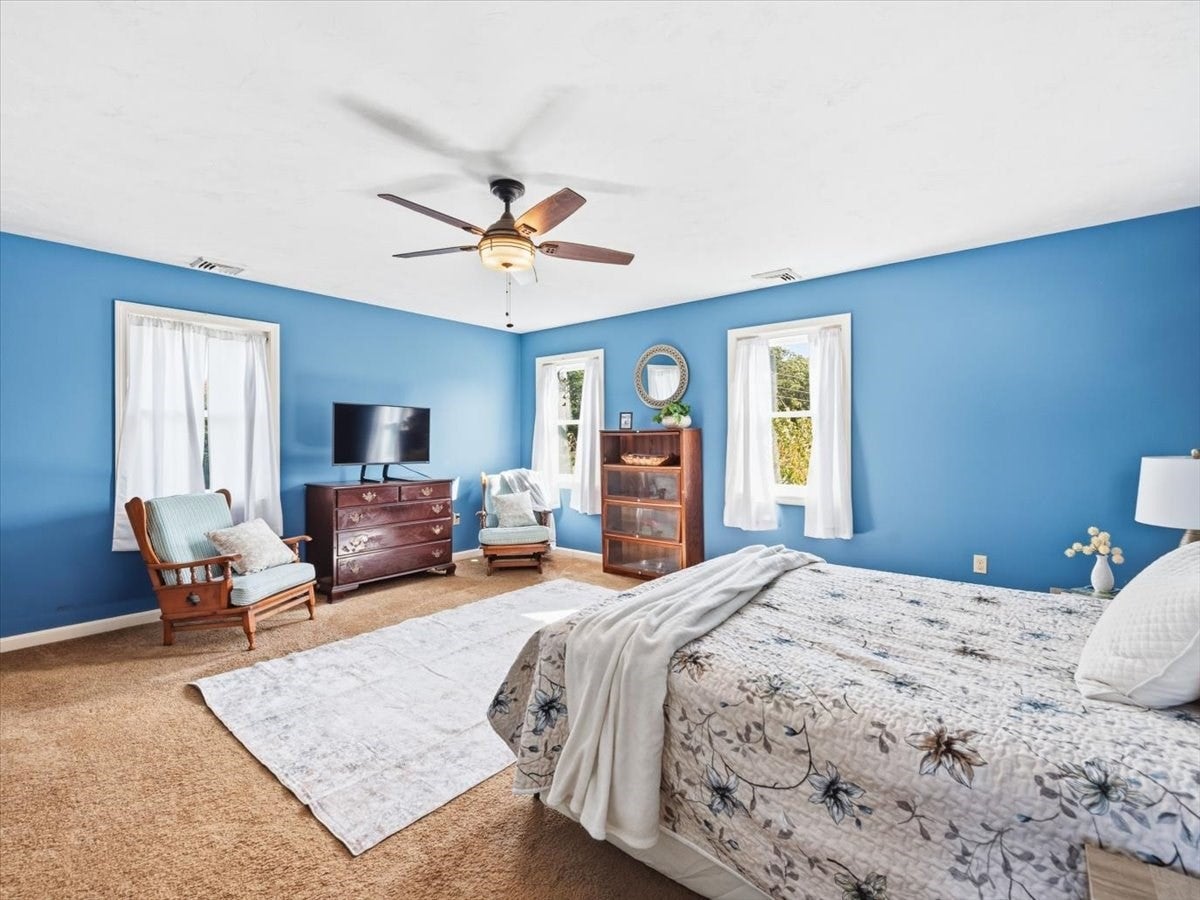 130 Winslow Avenue, Somerset, MA Photo #20