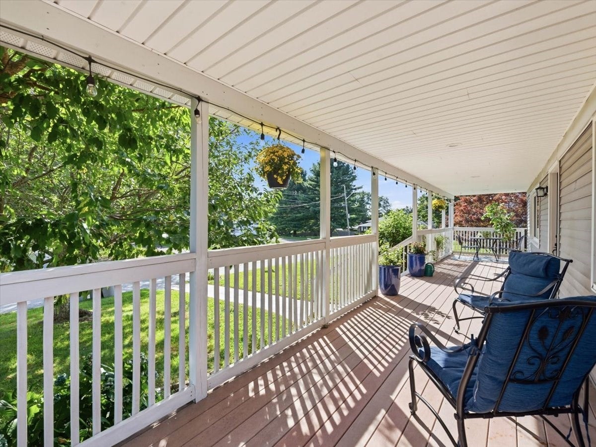 130 Winslow Avenue, Somerset, MA Photo #32