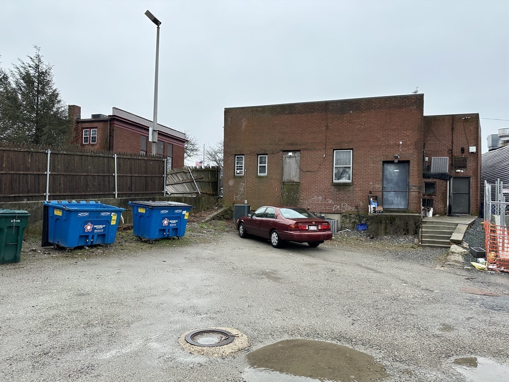 35 N Main St
