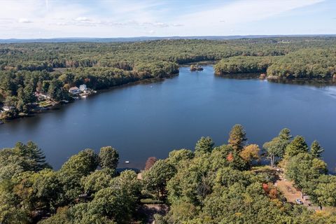 39 Burncoat Ln Leicester MA 01524