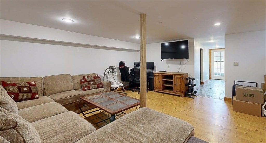 8 Juniper St, West Brookfield, MA, 8 Juniper St, West Brookfield, MA Photo #29