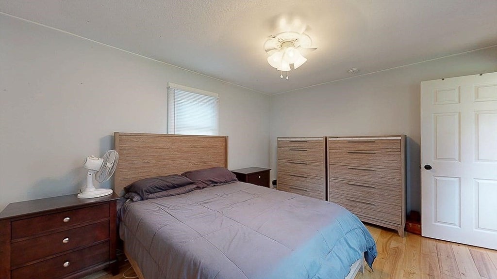 8 Juniper St, West Brookfield, MA, 8 Juniper St, West Brookfield, MA Photo #15