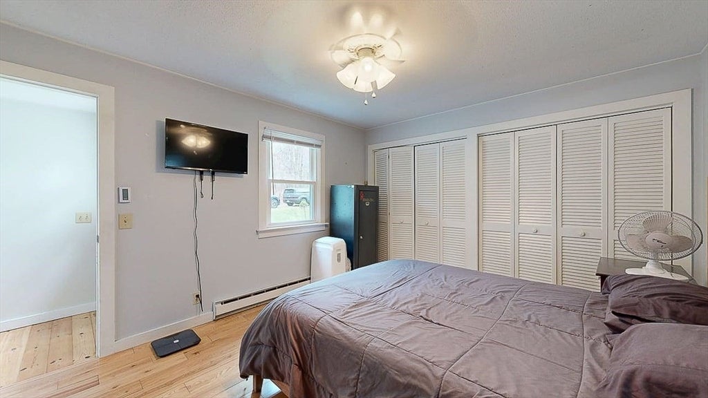 8 Juniper St, West Brookfield, MA, 8 Juniper St, West Brookfield, MA Photo #14
