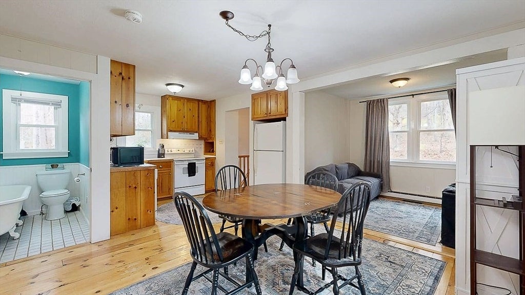 8 Juniper St, West Brookfield, MA, 8 Juniper St, West Brookfield, MA Photo #11