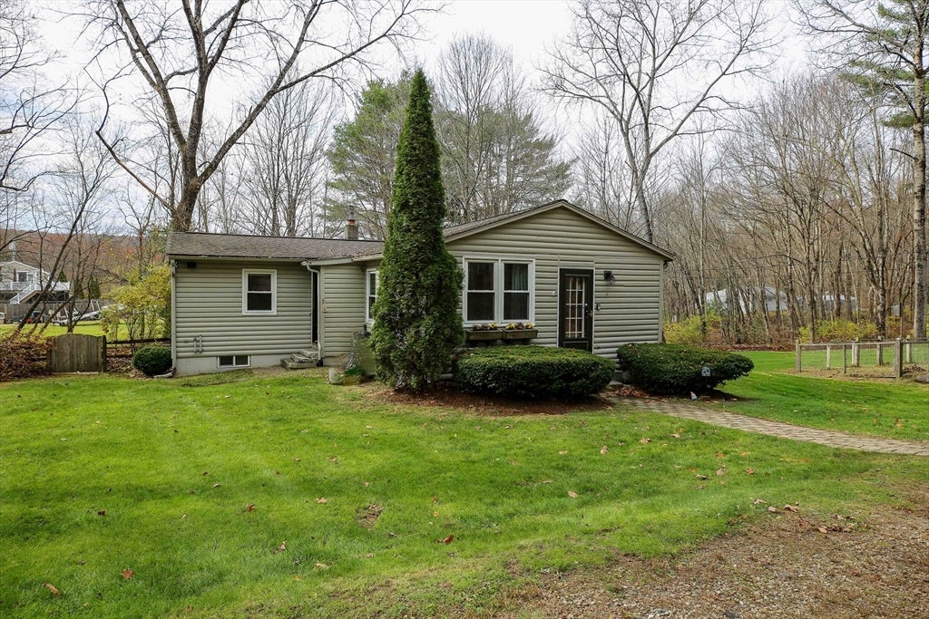 8 Juniper St, West Brookfield, MA, 8 Juniper St, West Brookfield, MA Photo #1