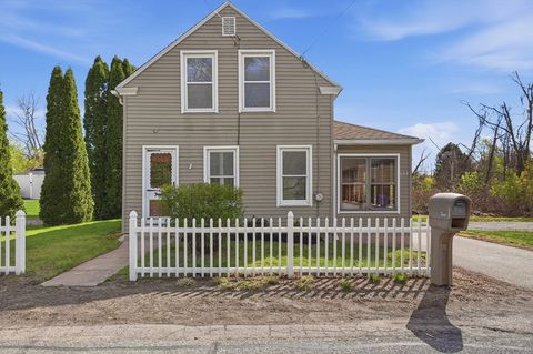 Photo of 309 Purchase Street, Milford, MA 01757 (MLS # 73512924)
