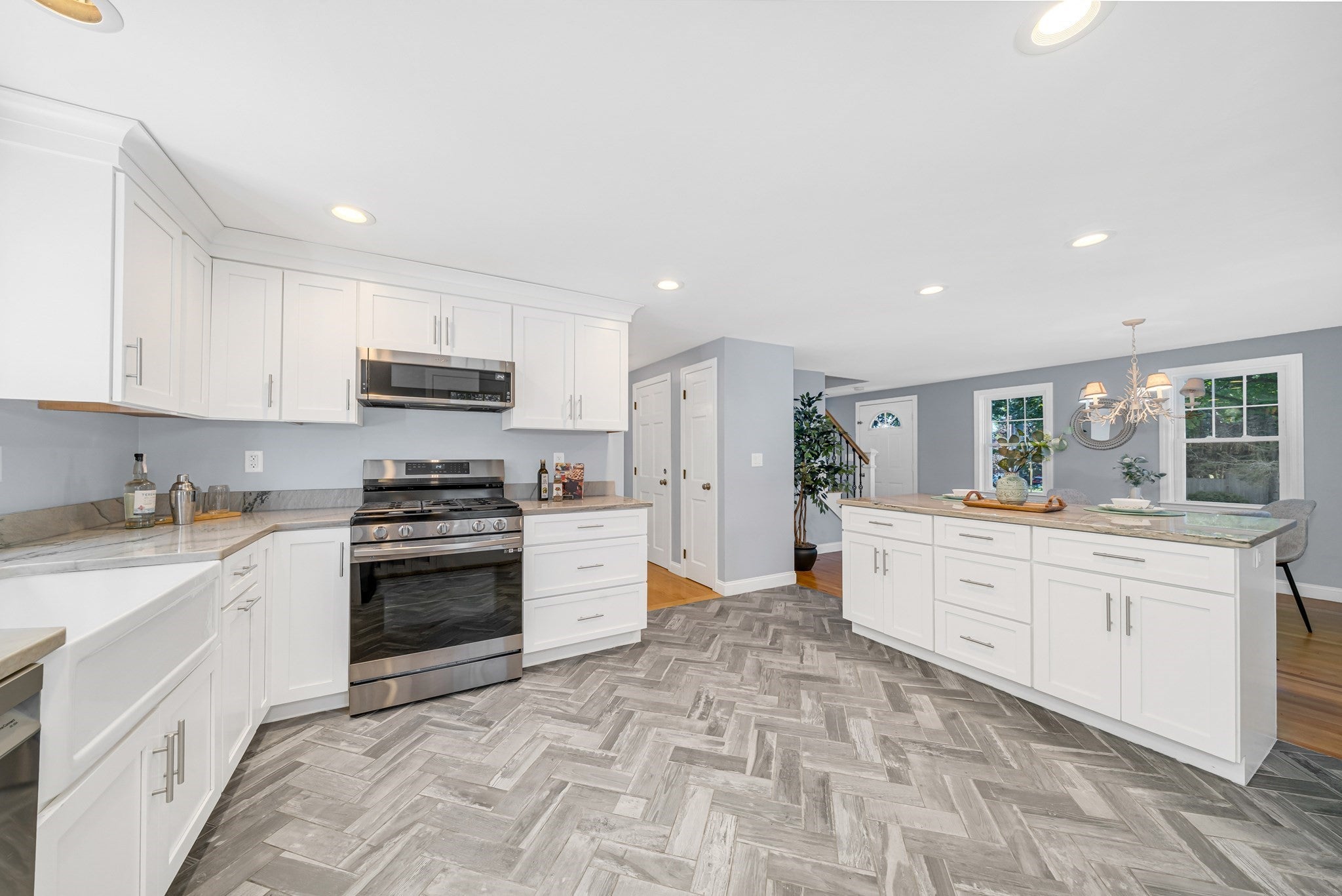 2 Hunter Dr, Newburyport, MA, 2 Hunter Dr, Newburyport, MA Photo #6