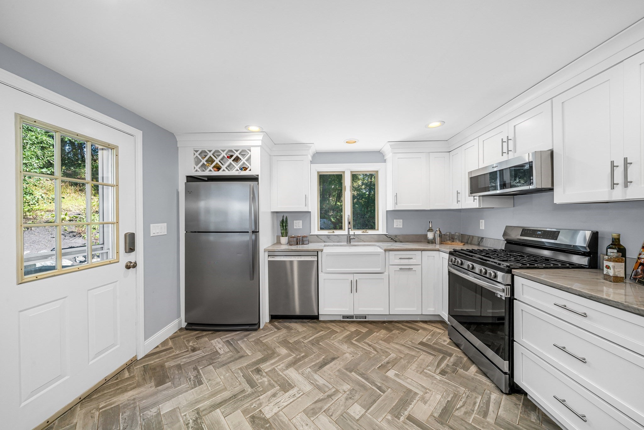2 Hunter Dr, Newburyport, MA, 2 Hunter Dr, Newburyport, MA Photo #5