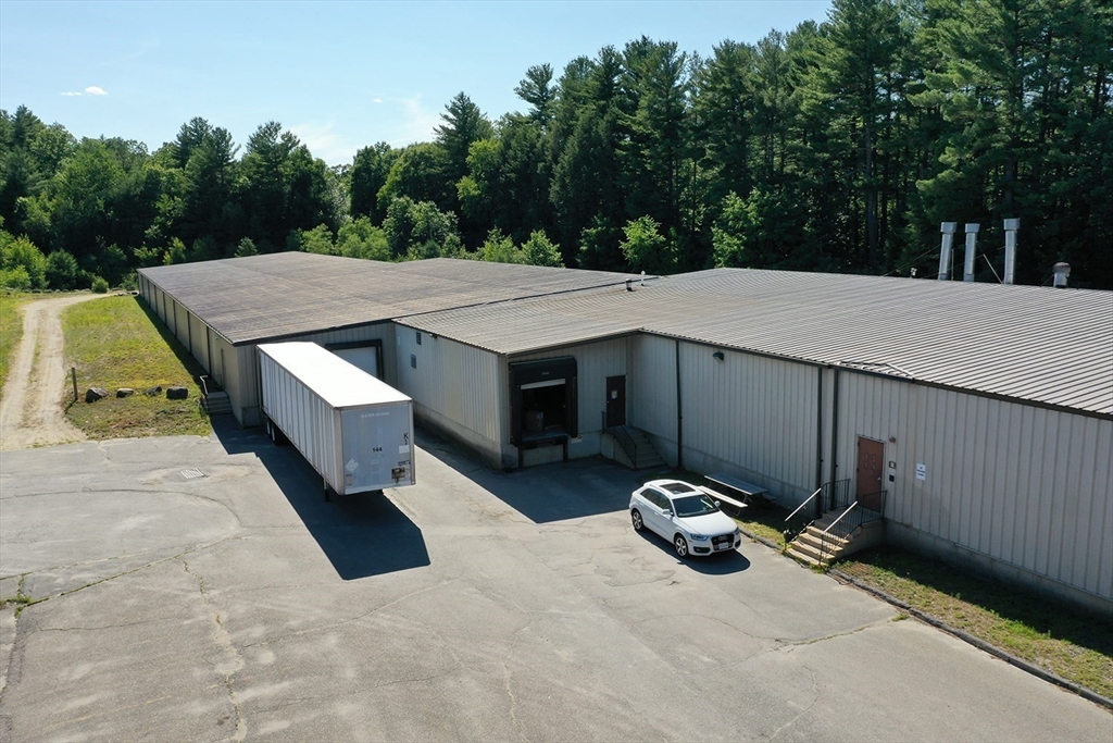 76 Walker Rd