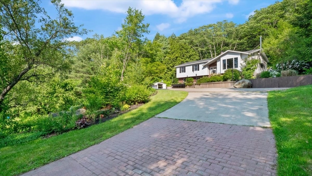 28 Philmart Dr