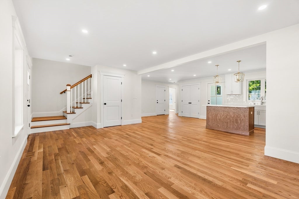 10 Harvey Park, Lynnfield, MA Photo #8