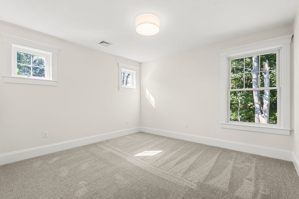 10 Harvey Park, Lynnfield, MA Photo #31