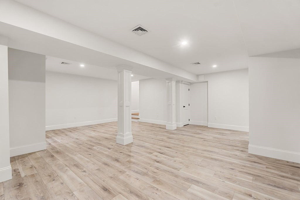 10 Harvey Park, Lynnfield, MA Photo #39