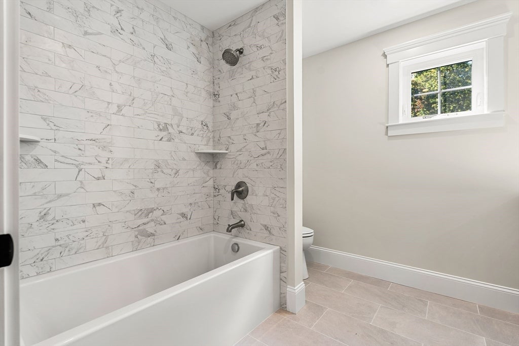 10 Harvey Park, Lynnfield, MA Photo #35