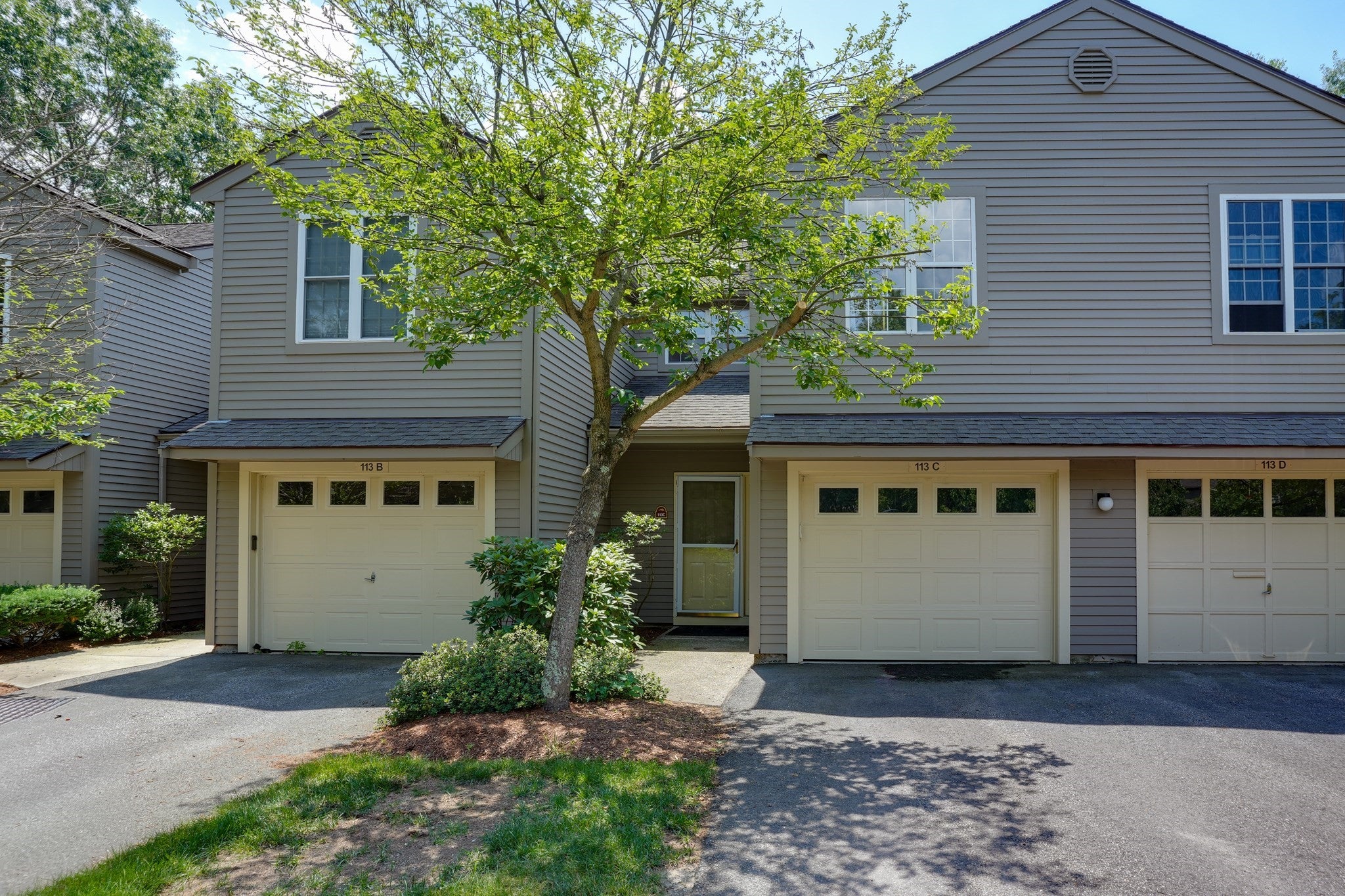 113 Ridgefield Circle