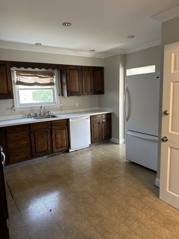 22 Roundy St 2