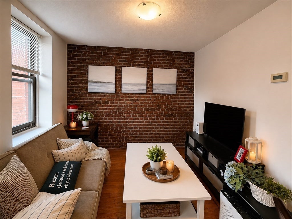 206 Endicott St #3, Boston, MA, 206 Endicott St #3, Boston, MA Photo #7