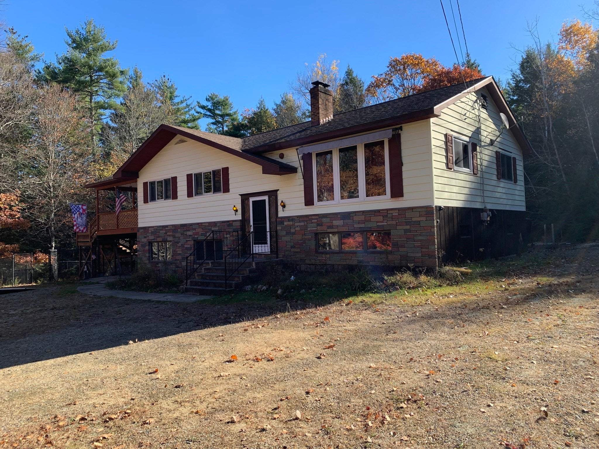 Photo of 250 Gardner Rd, Hubbardston, MA