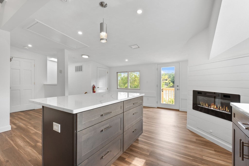 252 Elliott Street #2, Beverly, MA, 252 Elliott Street #2, Beverly, MA Photo #7