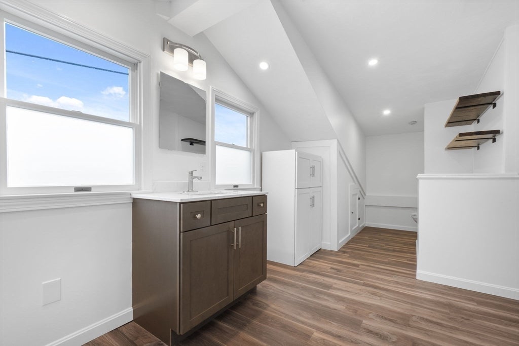 252 Elliott Street #2, Beverly, MA, 252 Elliott Street #2, Beverly, MA Photo #12