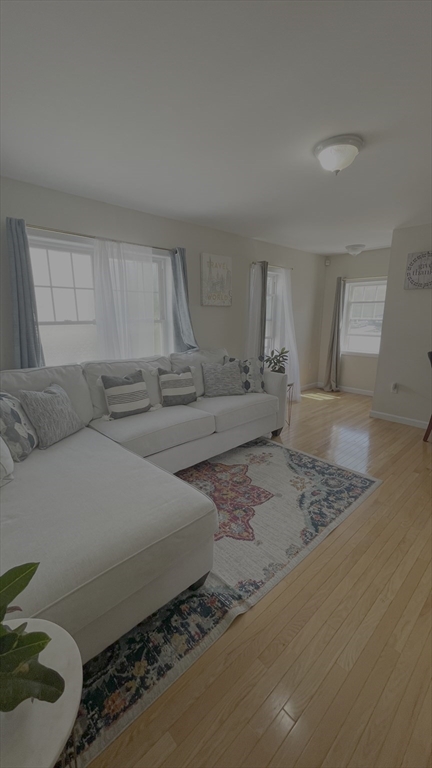 116 Locust St 116