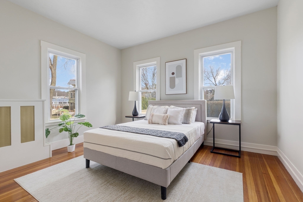 Watertown, Massachusetts 02472, United States, 5 Bedrooms Bedrooms, ,2 BathroomsBathrooms,Residential,Active,172880