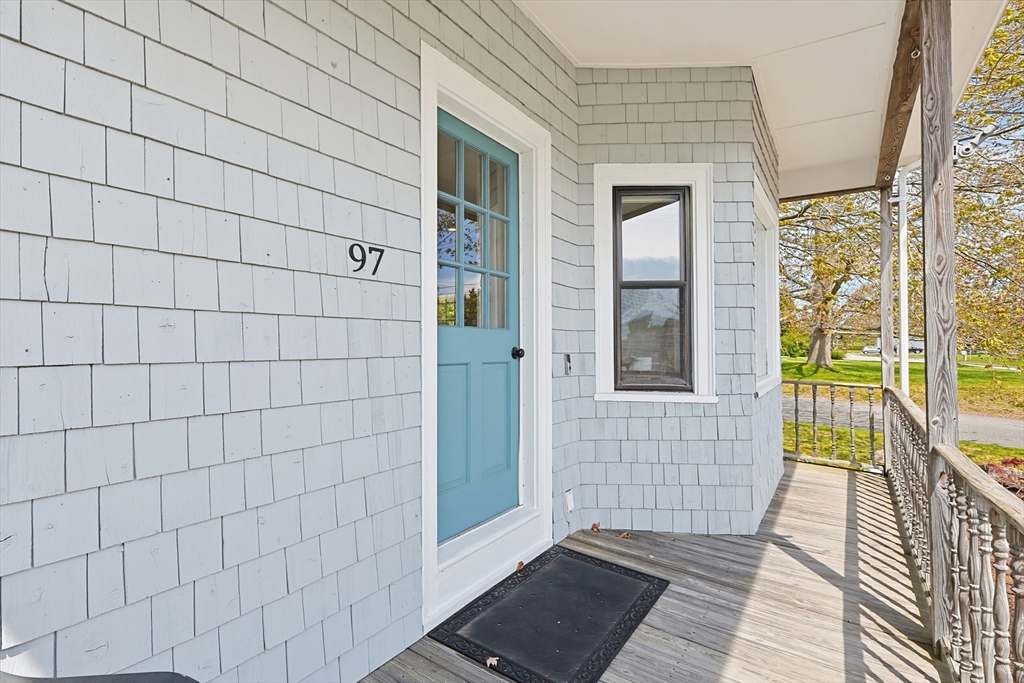 97 Middle Rd, Acushnet, MA, 97 Middle Rd, Acushnet, MA Photo #2