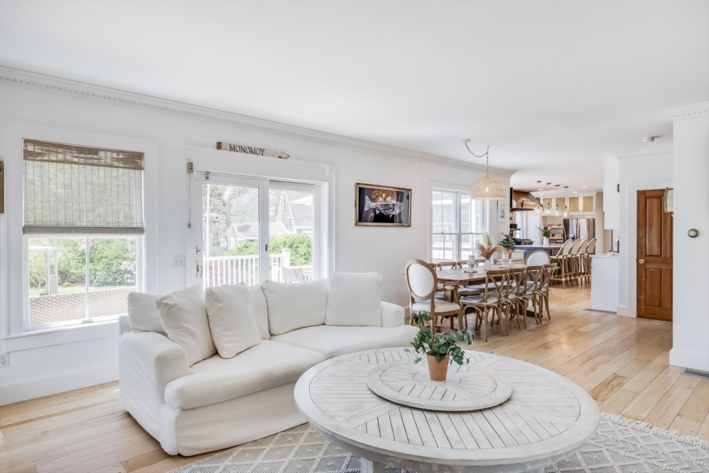 72 Oliver Snow Rd