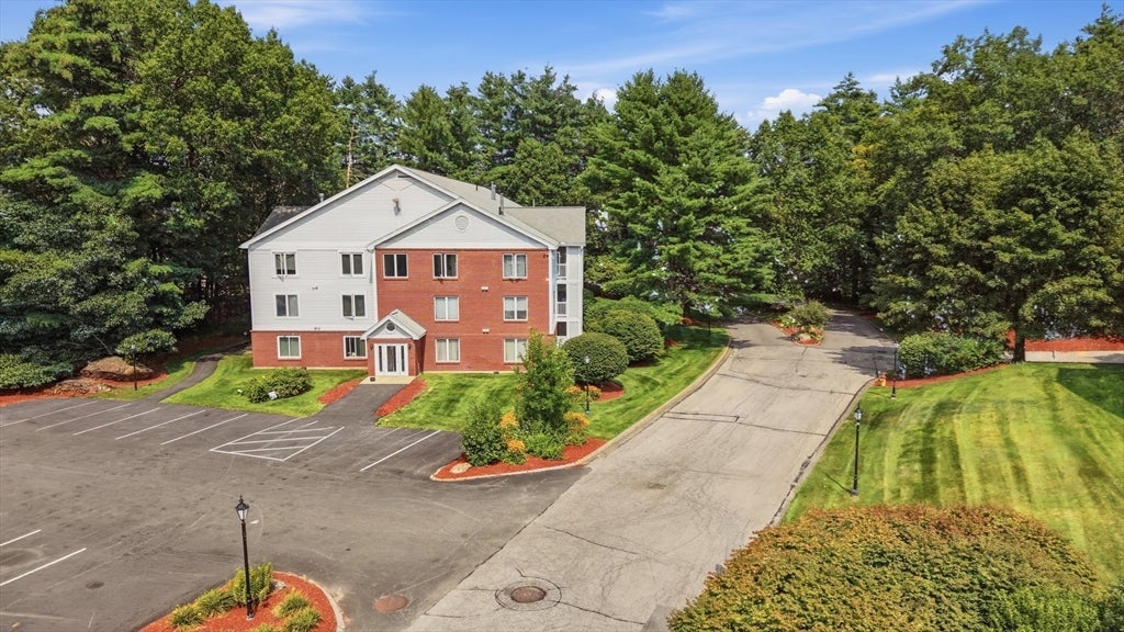1 Timberwood Dr #206, Goffstown, NH Photo #6