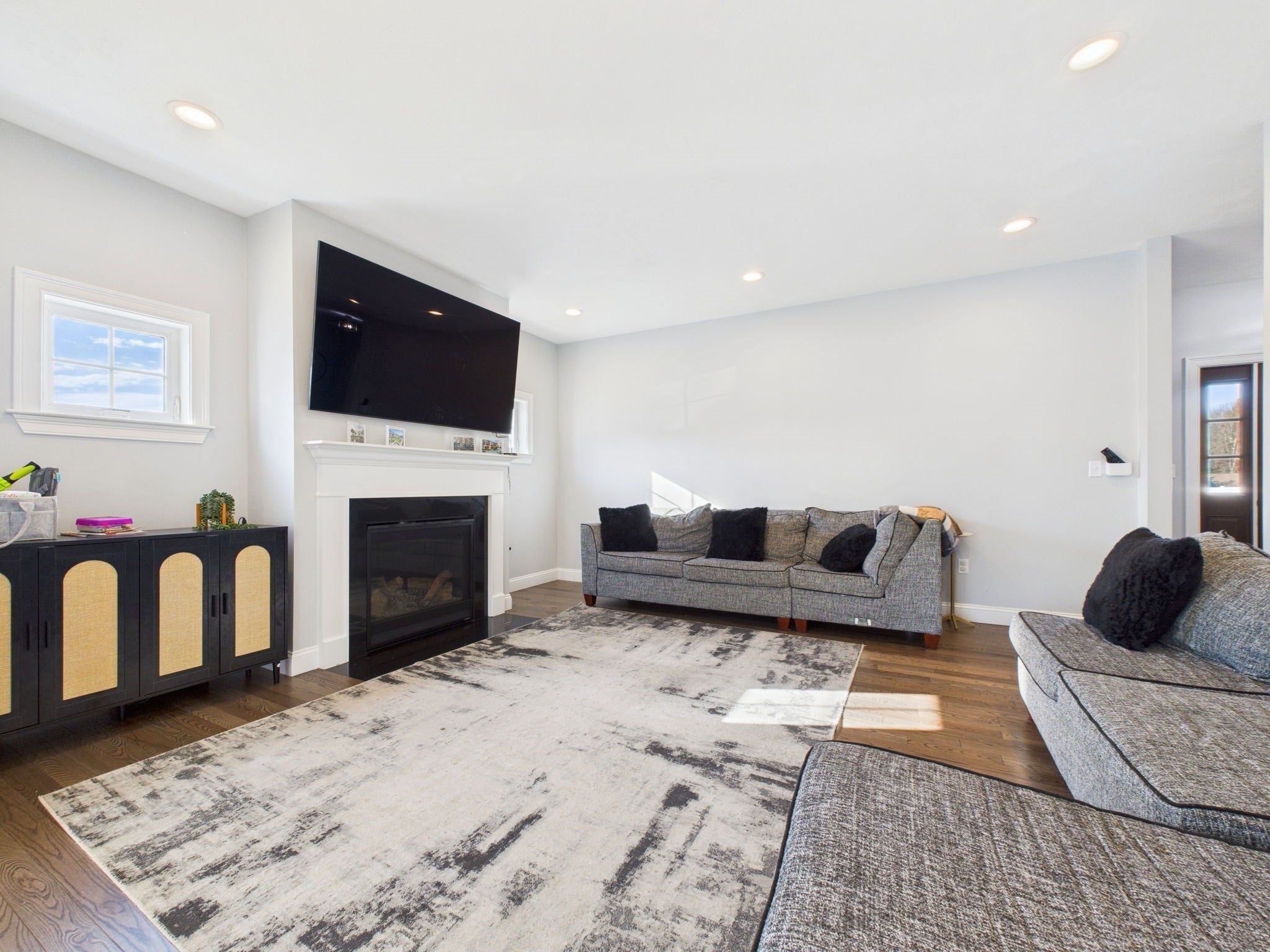 10 Johnny Mac Way #B, Taunton, MA, 10 Johnny Mac Way #B, Taunton, MA Photo #4