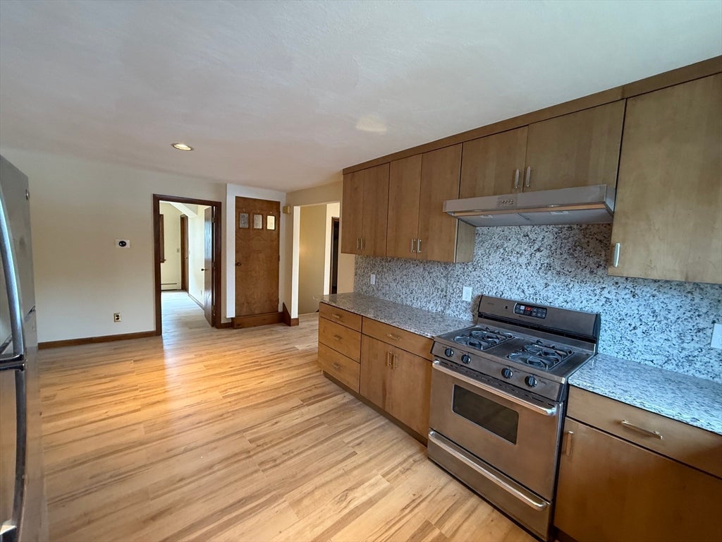 54 Pleasant St #B, Wareham, MA, 54 Pleasant St #B, Wareham, MA Photo #10