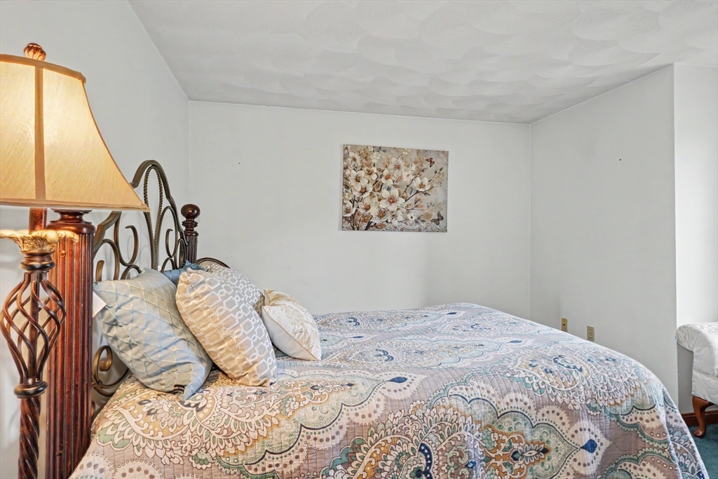 26 Frederick Circle, Tewksbury, MA Photo #15